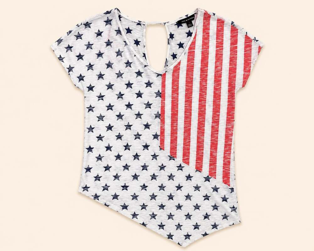 Rock & Republic American Flag Stars &‎ Stripes Women’s Small Patriotic Y2K Top